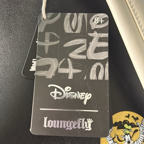 Loungefly Disney Halloween Goofy Mummy Glow in the dark Backpack NWT